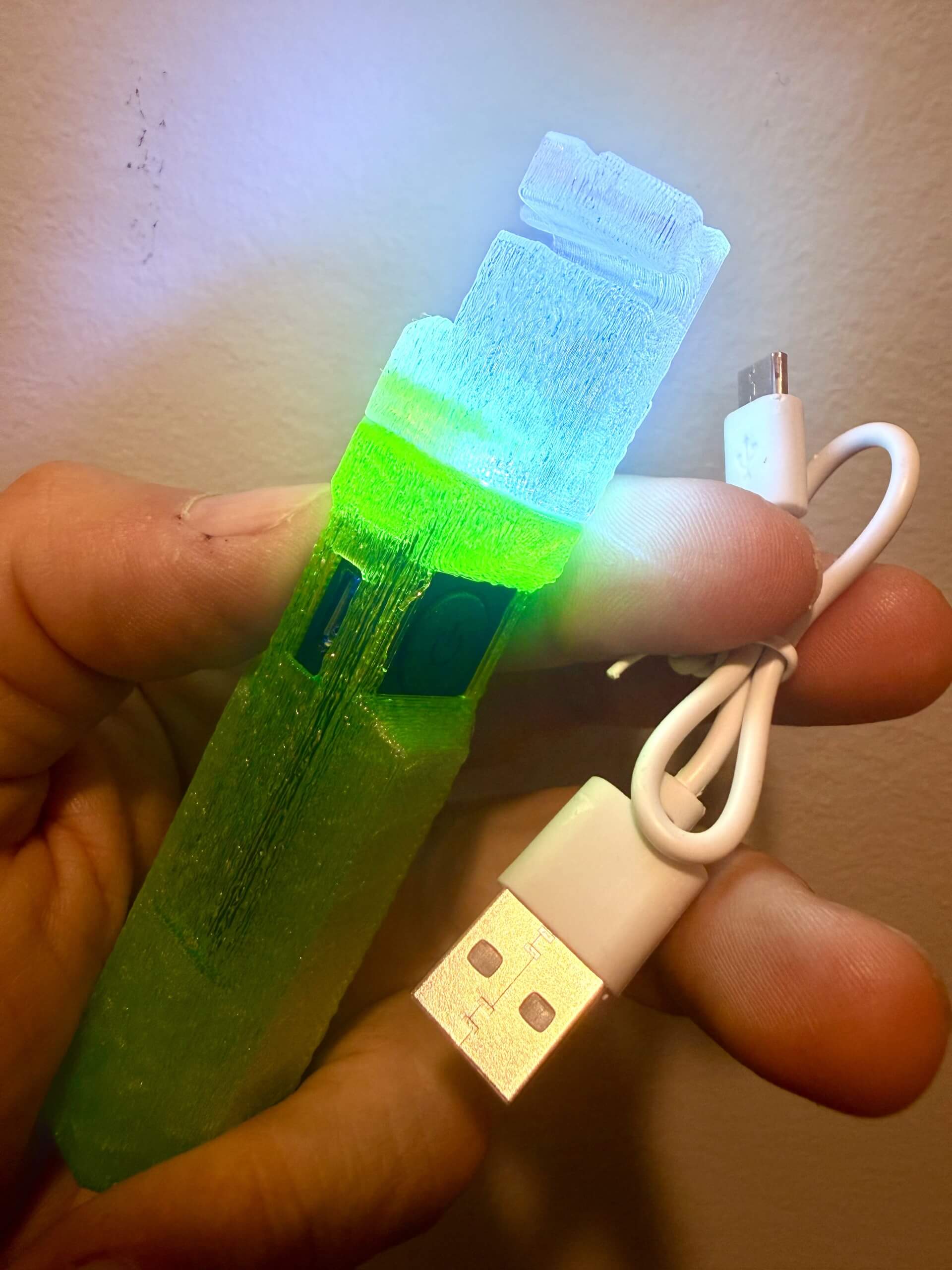 Power_Button_and_Charge_Port.jpg